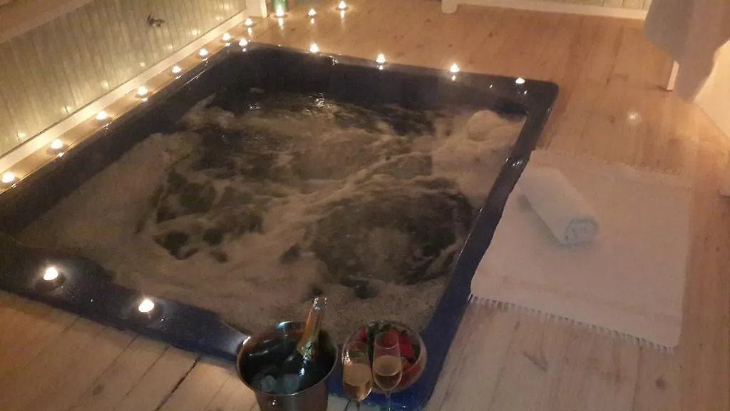 Sacred Mountain Lodge Noordhoek