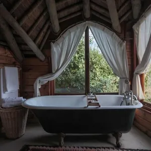 Monkey Valley *** Noordhoek