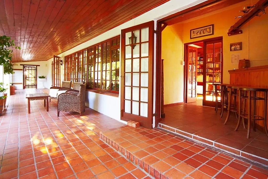 Πανσιόν Sacred Mountain Lodge Noordhoek